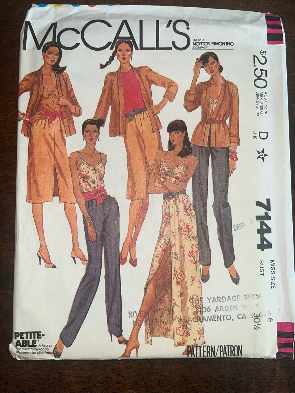 McCalls 7144 Vintage 80s wardrobe sewing pattern Sz 6 bust 30.5 FF UC